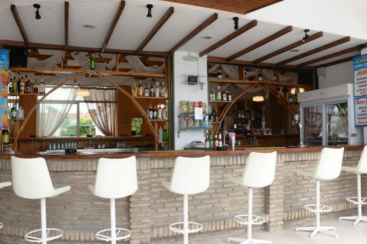 Trabukos Beach Complex (Adults Only) Kávos Екстериор снимка